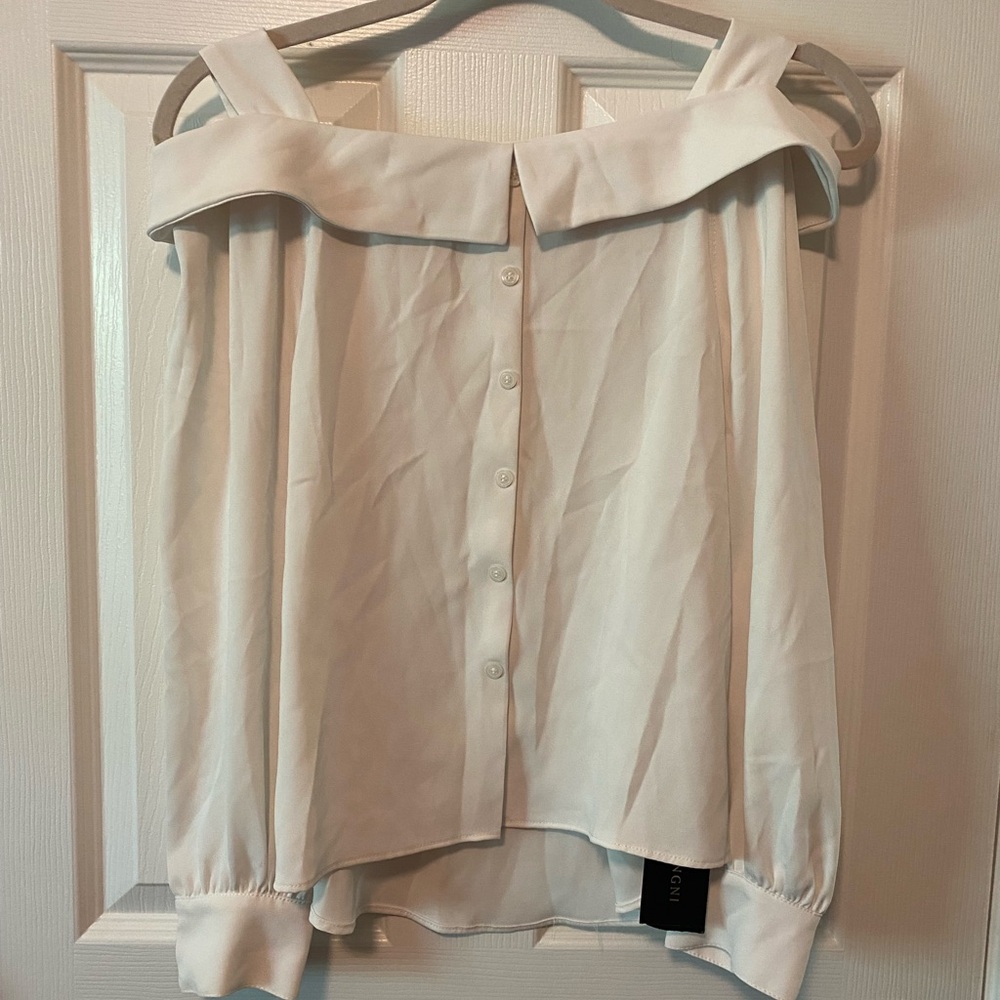 Ingni White Off Shoulder Blouse | M